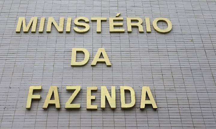 CMN adia bloqueio ambiental no crédito rural para 2027