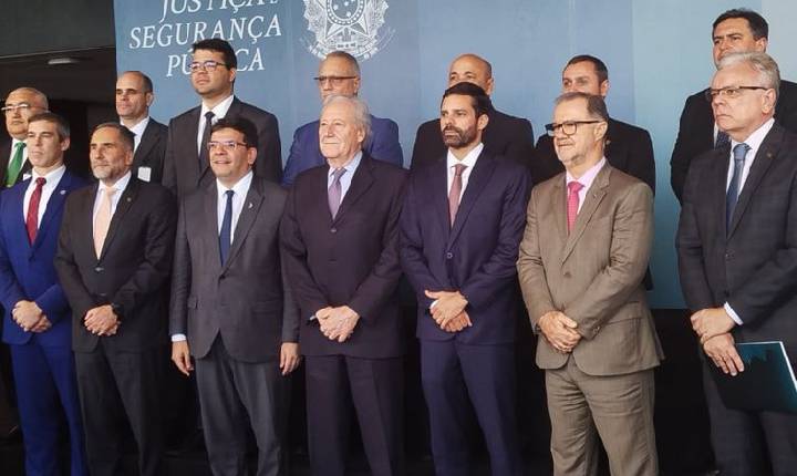 Estados do Nordeste apoiam propostas de segurança do governo federal 