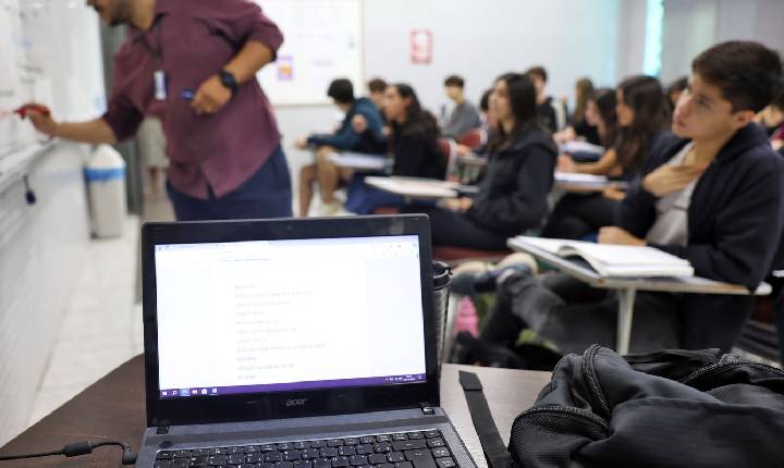Fies: pré-selecionados têm até terça para complementar informações