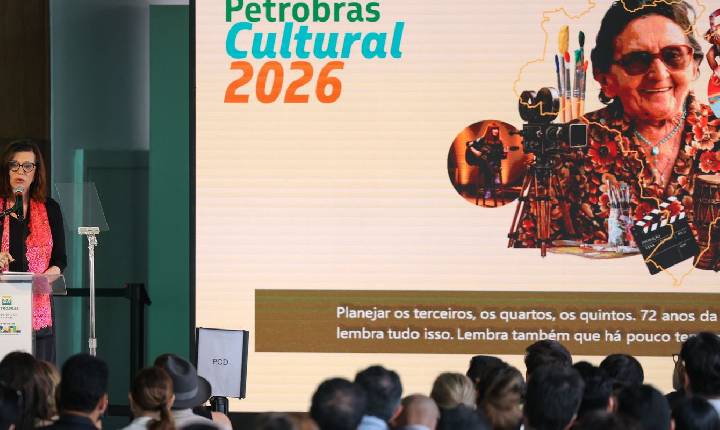 Gasolina também deve acompanhar tendência internacional de queda