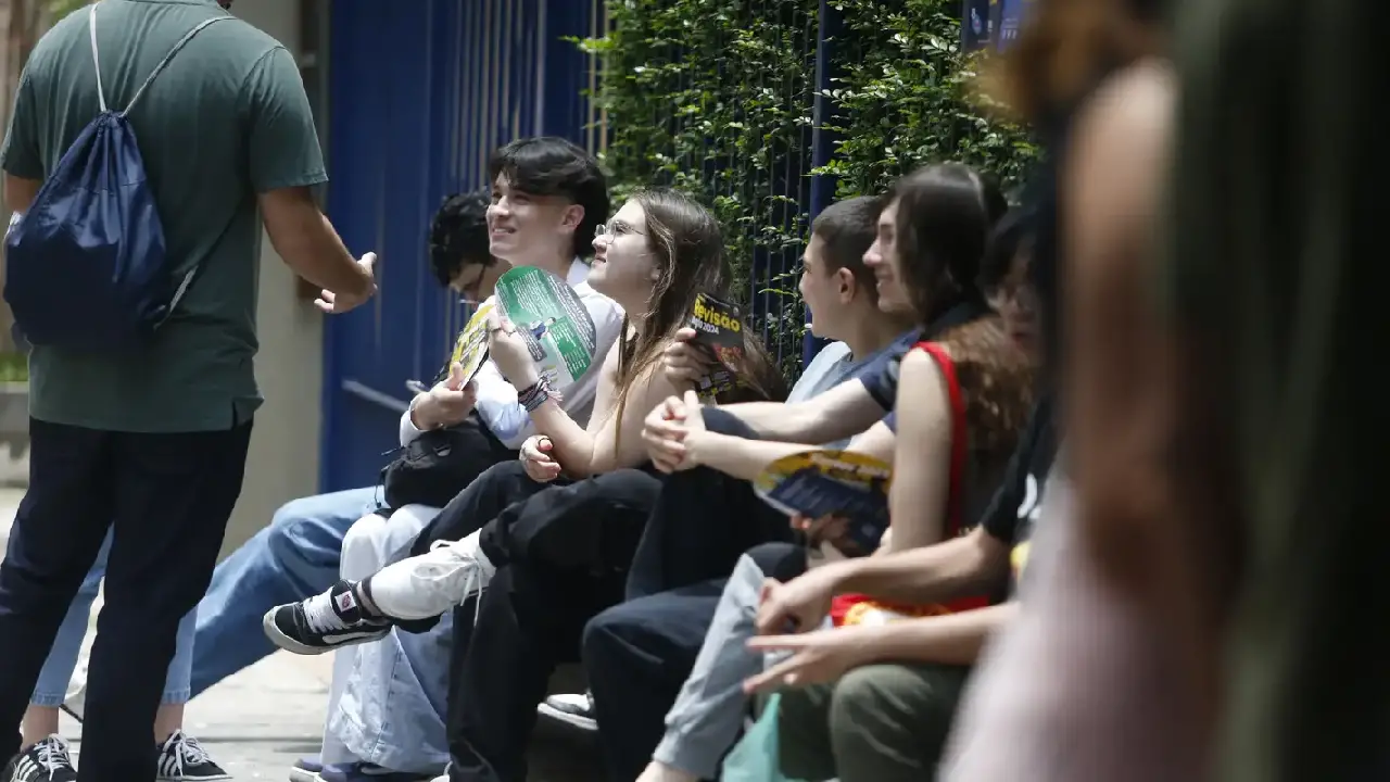 INSCRIÇÕES PARA VAGAS REMANESCENTES DO FIES VÃO ATÉ 29 DE ABRIL