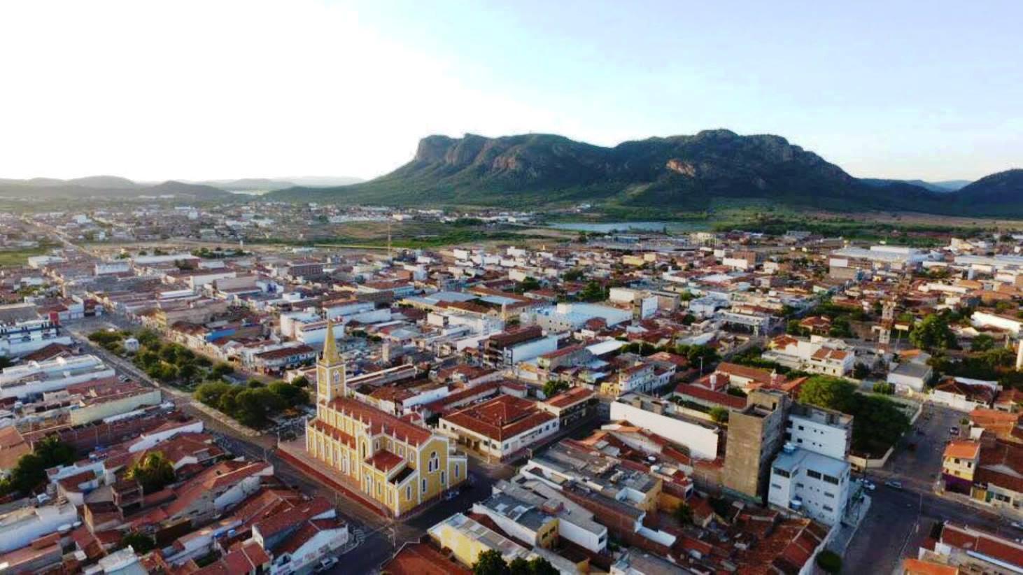 Serra Talhada recebe selo “Atenção Primária de Qualidade” do Ministério da Saúde.