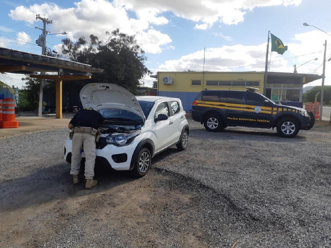 Suspeito de abastecer carro e fugir sem pagar é detido em Serra Talhada, PE.