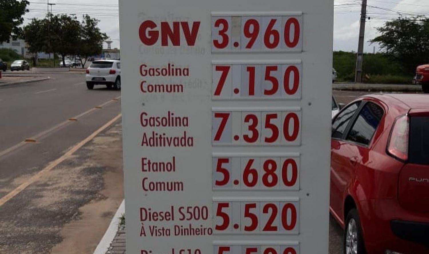Petrolina inaugura o primeiro posto com gás natural