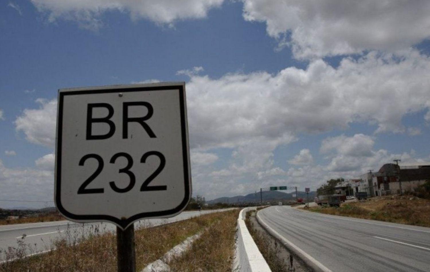 TCE-PE autoriza licitação para obras de triplicação da BR-232