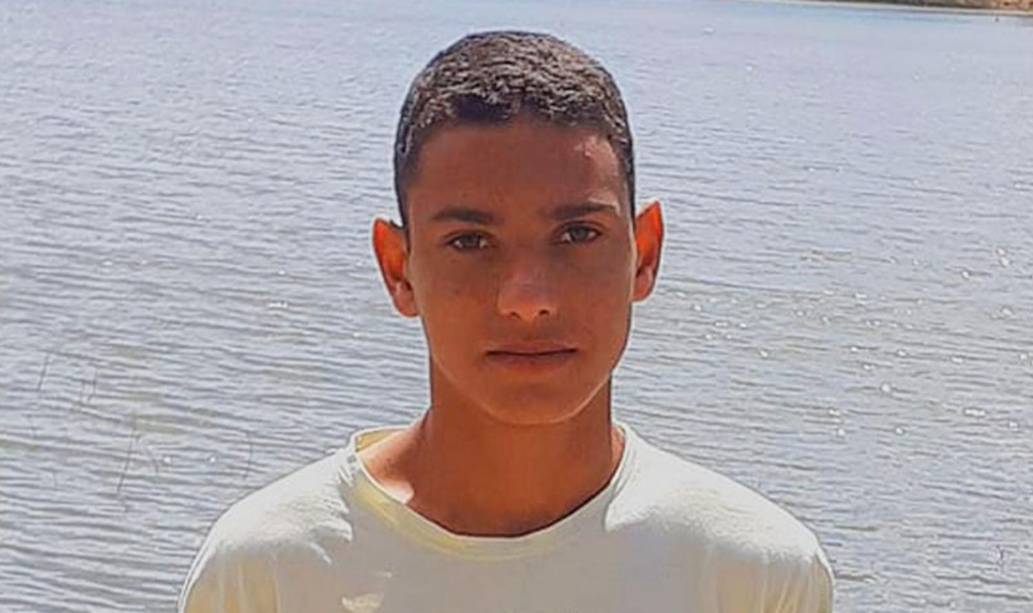 Adolescente morre após sofrer descarga elétrica em Sertânia, PE