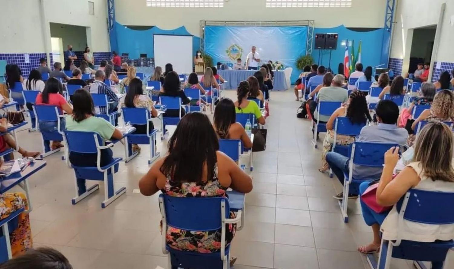 Governo de Curaçá realiza Encontro do Colegiado de Gestores Escolares
