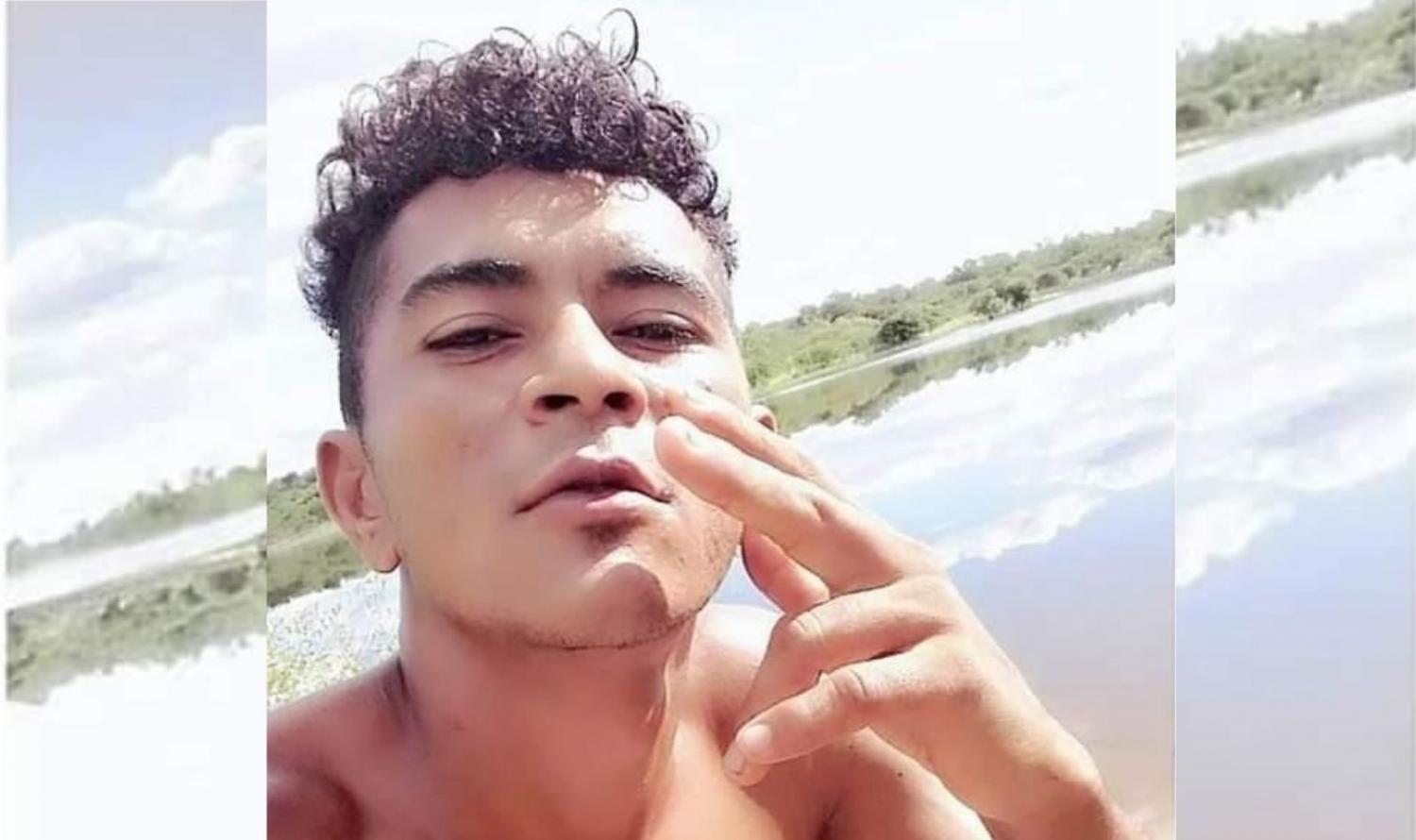 Jovem é morto a facadas em Floresta, PE