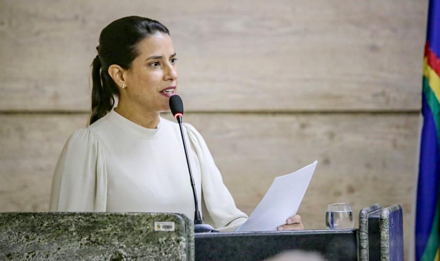 Raquel Lyra renuncia à Prefeitura de Caruaru e anuncia pré-candidatura ao Governo de PE