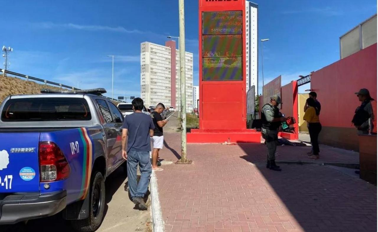 Homem é encontrado morto próximo à ponte Presidente Dutra em Petrolina, PE