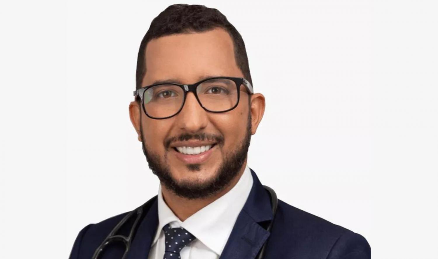 Médico morre após bater carro em cavalo na PE-365, em Serra Talhada, PE