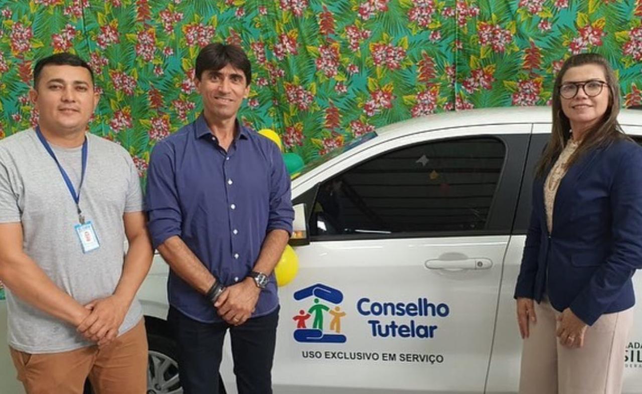 Conselho Tutelar de Itacuruba ganha novo veículo