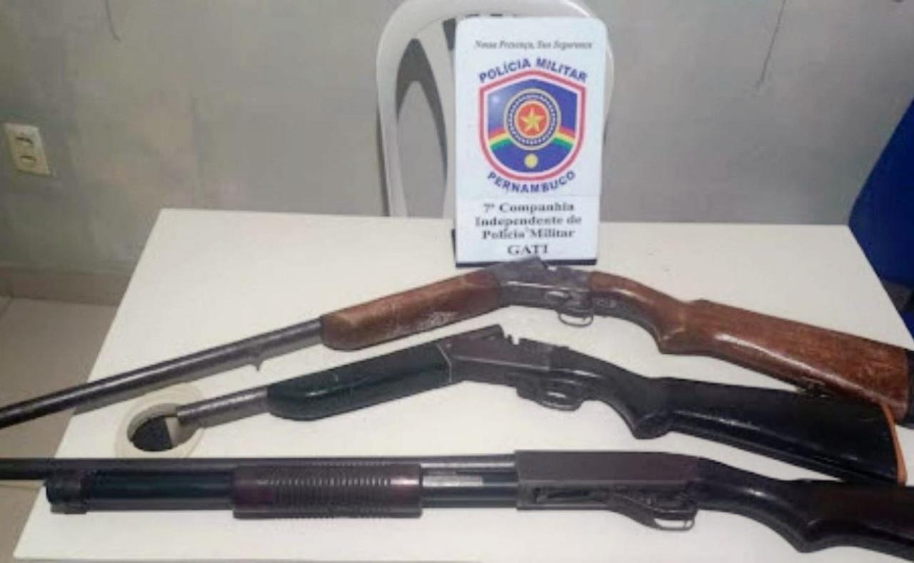 Policia prende suspeitos de homicídio em Santa Maria da Boa Vista, PE