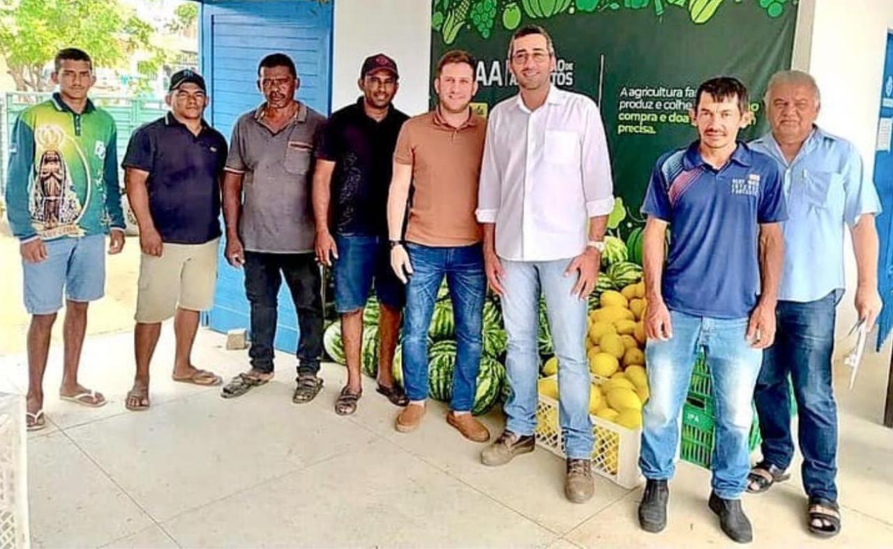 Ipa inicia entrega de produtos do Programa Alimenta Brasil, em Floresta, PE