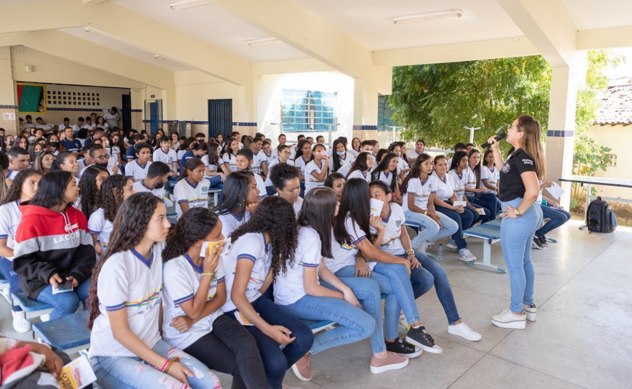 NUPREV realiza palestra sobre bullying e prevenção de suicídio em Verdejante, PE
