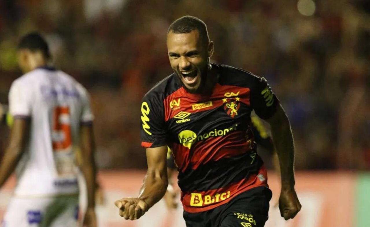 Série B: Sport vence Bahia e encosta no G-4