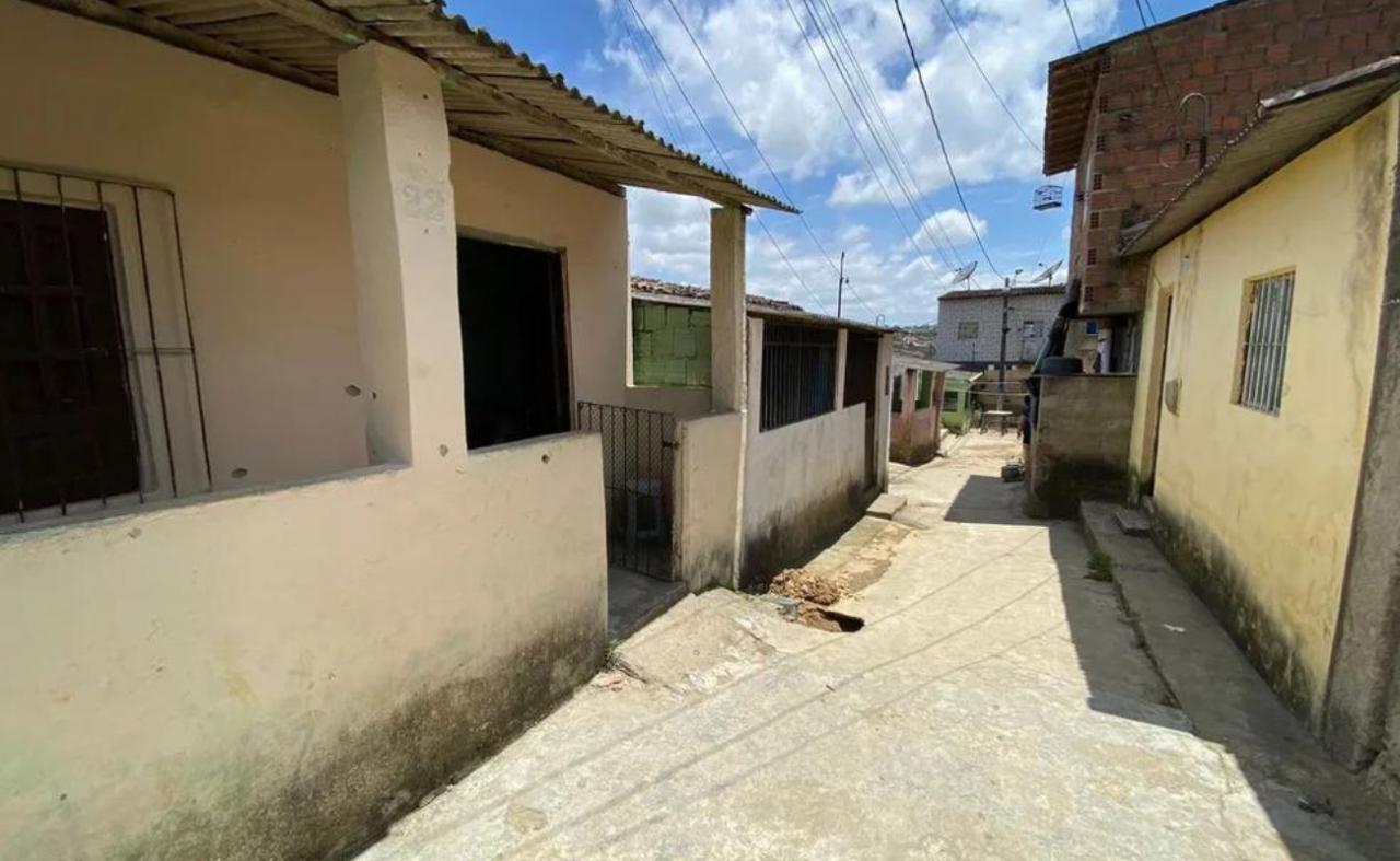 Bebê de 1 ano é baleado dentro de casa no centro de Garanhuns, PE