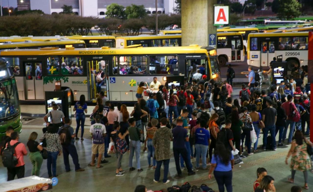 TSE aprova norma para garantir transporte público no segundo turno nos estados