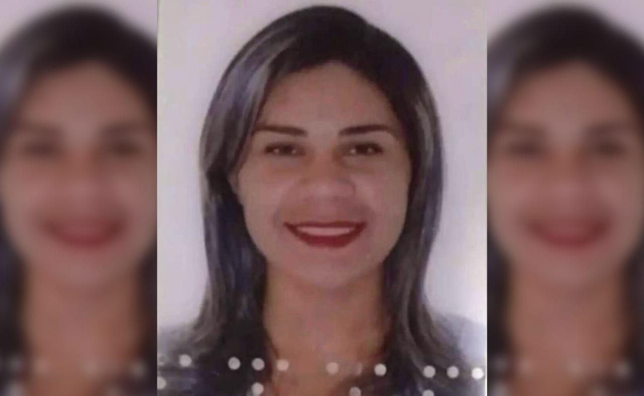 Adolescente é detida pela policia, suspeita de matar a própria mãe em Caruaru, PE