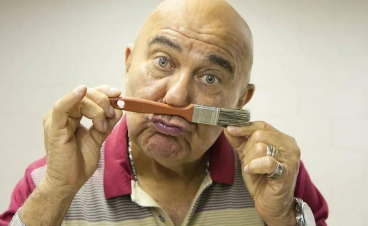 Ator Roberto Guilherme, o Sargento Pincel, morre no Rio aos 84 anos