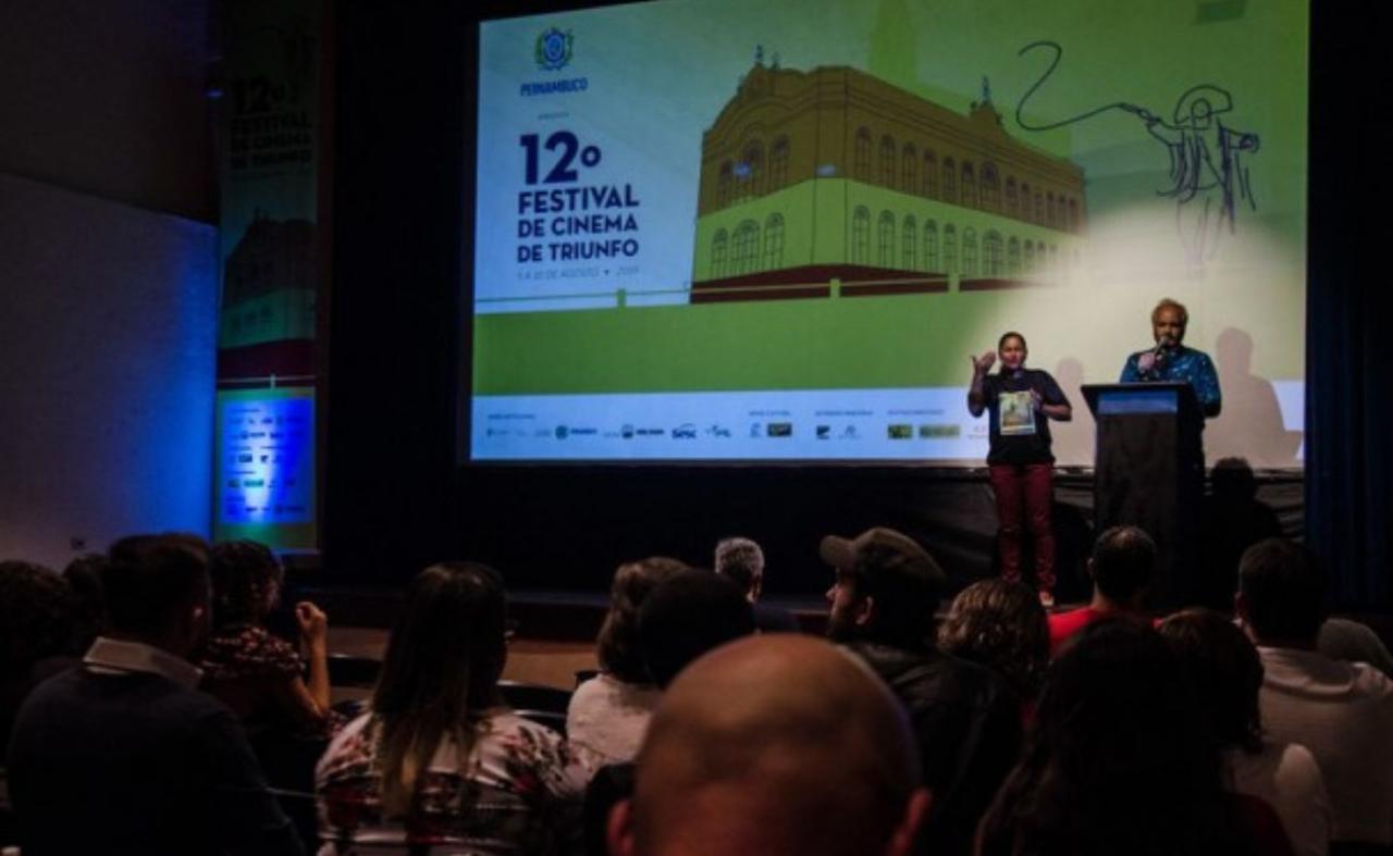 Triunfo realiza o 13º Festival de Cinema