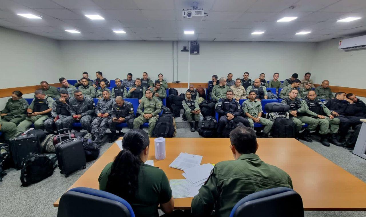 MILITARES DE PERNAMBUCO AJUDAM A REFORÇAR A FORÇA NACIONAL