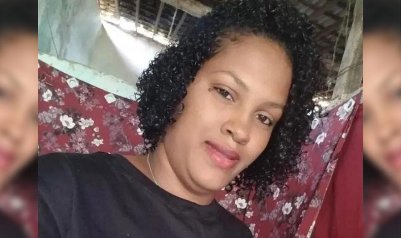 MULHER É MORTA COM TIROS NA CABEÇA ENQUANTO DORMIA EM PALMARES, PE
