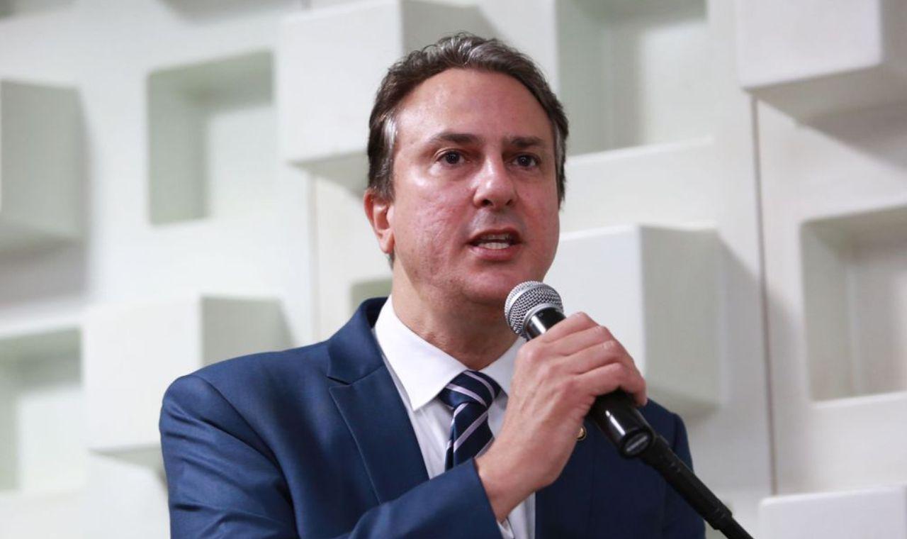 PISO NACIONAL DOS PROFESSORES SOBE PARA R$ 4.420,55