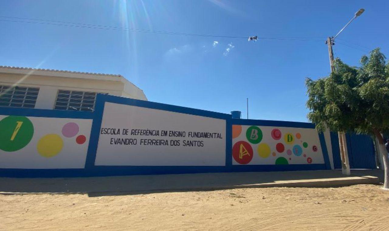 CABROBO: ESCOLA EVANDRO FERREIRA É FINALISTA DO PRÊMIO LED DA REDE GLOBO