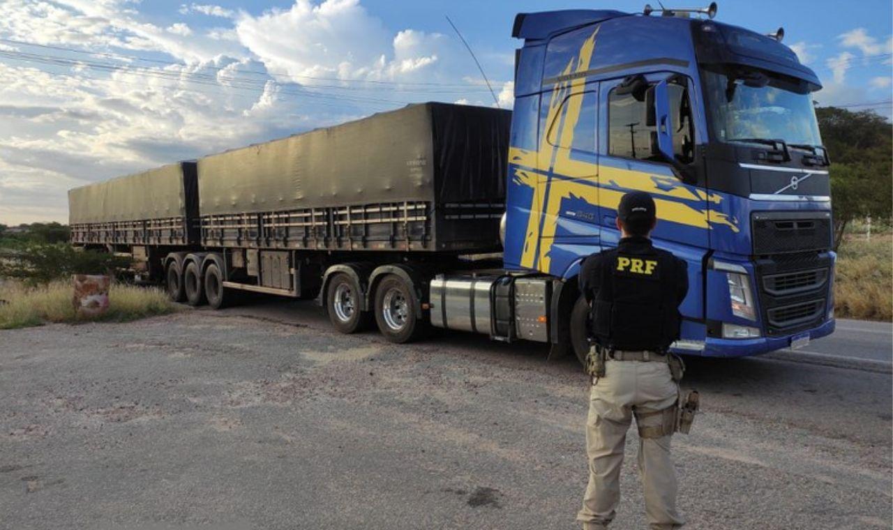 CARGA DE 78,6 TONELADAS DE GIPSITA ILEGAL É APREENDIDA PELA PRF EM SALGUEIRO, PE