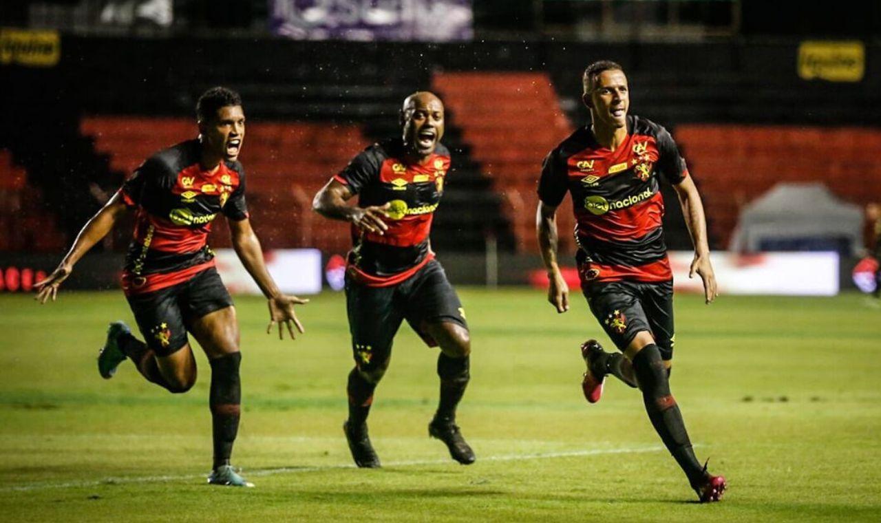 COPA NE: SPORT GOLEIA O BAHIA NA ILHA DO RETIRO