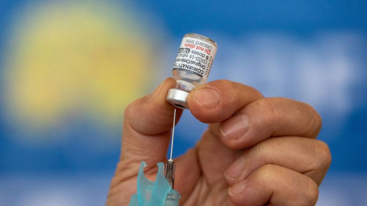 VACINA BIVALENTE É LIBERADA PARA AS PESSOAS A PARTIR DE 18 ANOS EM OROCÓ, PE