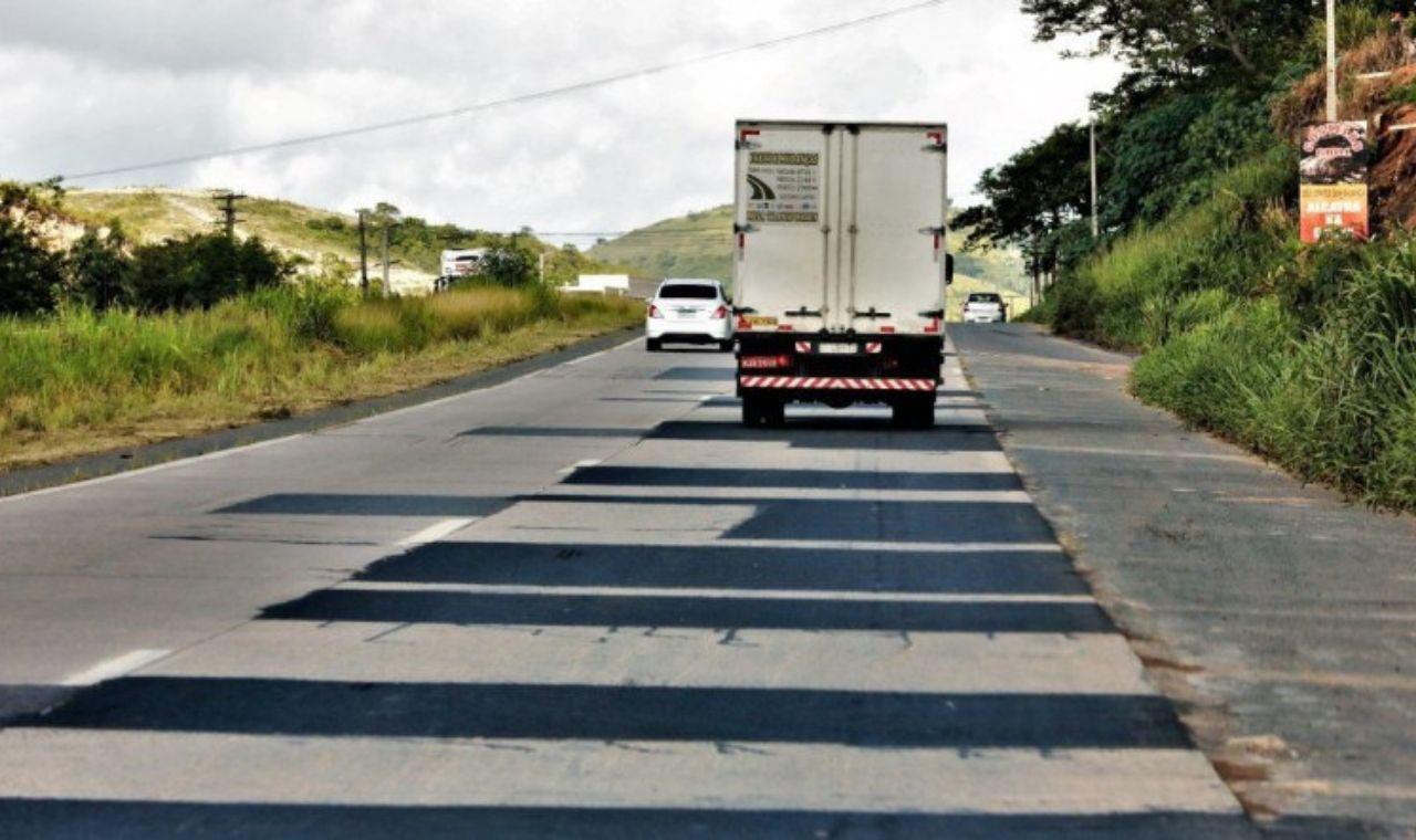 GOVERNO FEDERAL VAI INVESTIR R$ 300 MILHÕES NA RESTAURAÇÃO DA BR-232 E DUPLICÁ-LA ATÉ ARCOVERDE, PE