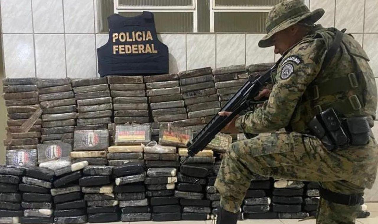 SETE PESSOAS SÃO PRESAS EM COM 437 KG COCAÍNA PETROLINA, PE