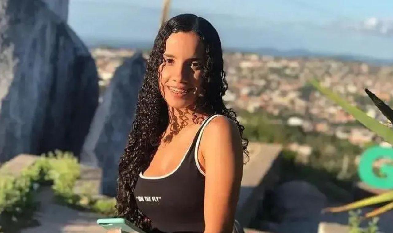 MULHER É MORTA COM GOLPE DE FACA EM GRAVATÁ, PE