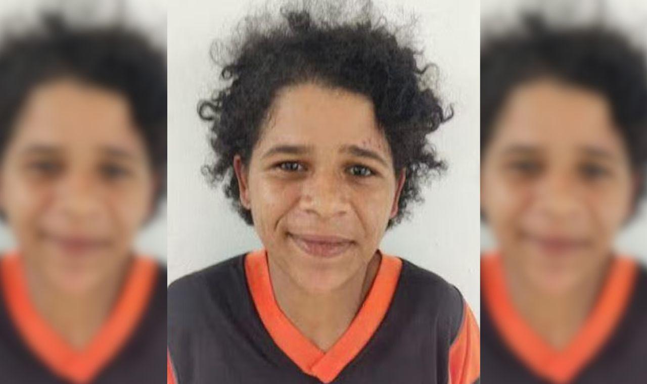 MULHER DE 26 ANOS É MORTA A TIROS NA FRENTE DO FILHO E ESPOSO EM GAMELEIRA, PE