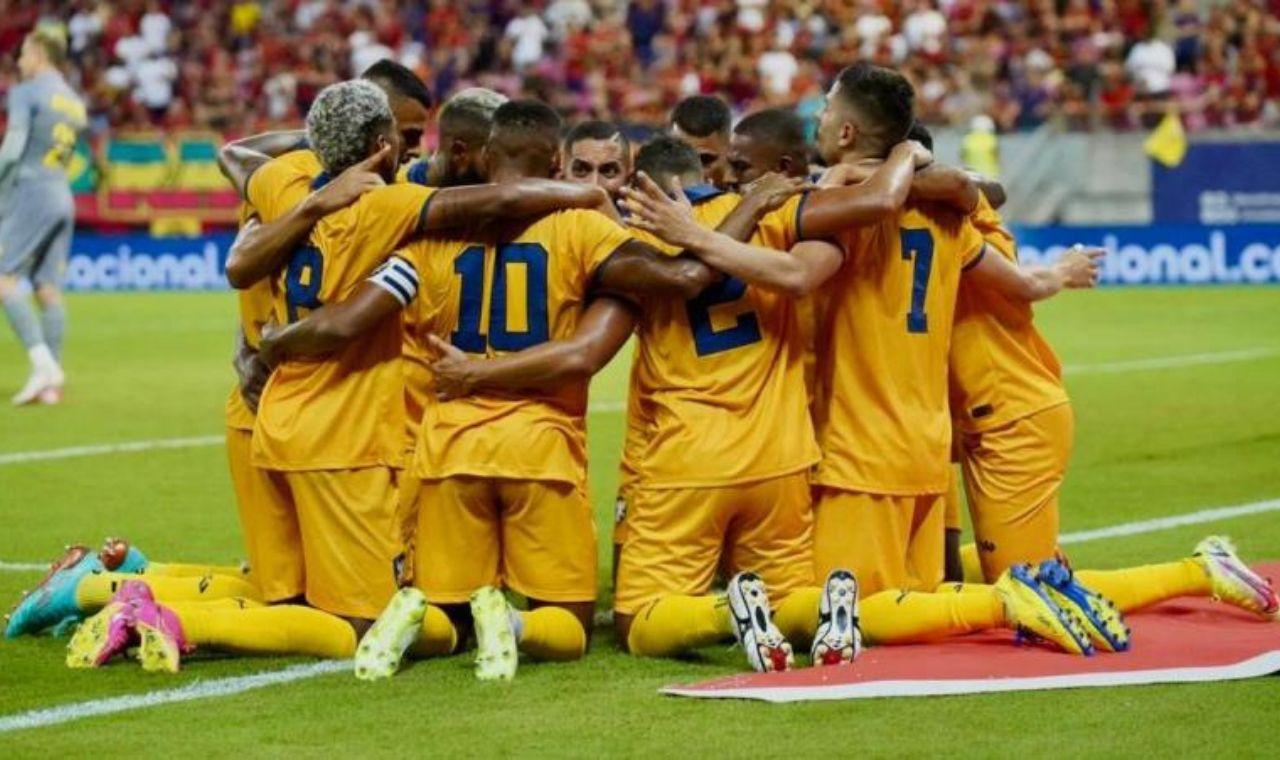 RETRÔ GOLEIA O SPORT E ASSUME A LIDERANÇA DO ESTADUAL