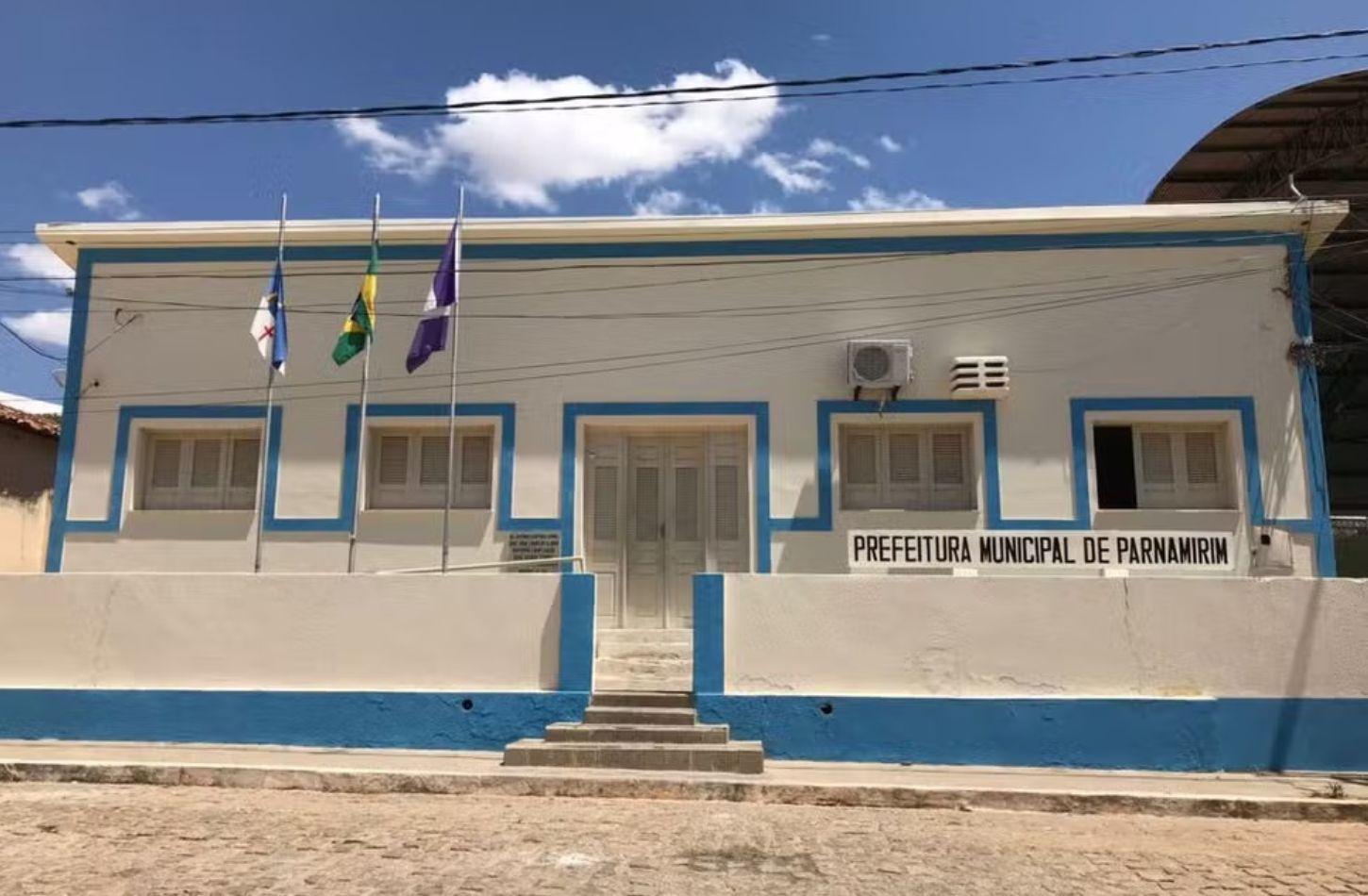 PREFEITURA DE PARNAMIRIM DEVE CONVOCAR CANDIDATOS APROVADOS EM CONCURSO