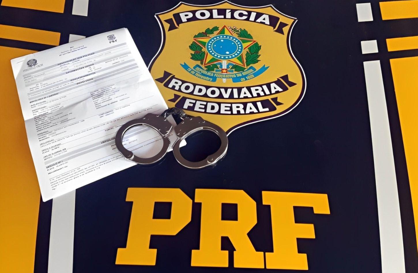 PROCURADO POR FEMINICÍDIO É DETIDO PELA PRF EM PETROLINA, PE