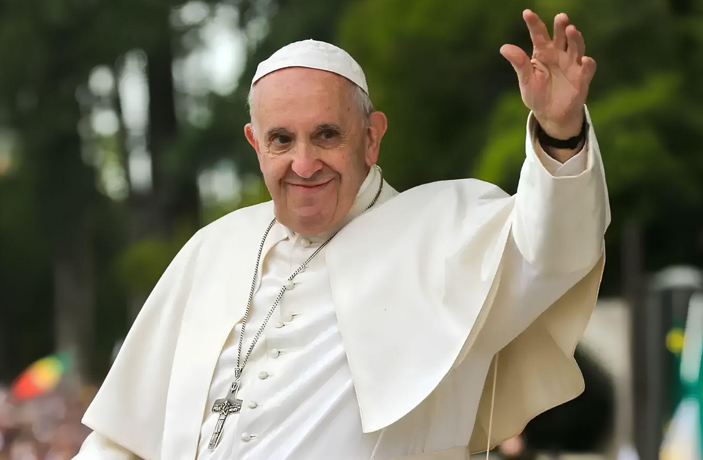 PAPA FRANCISCO MORRE AOS 88 ANOS