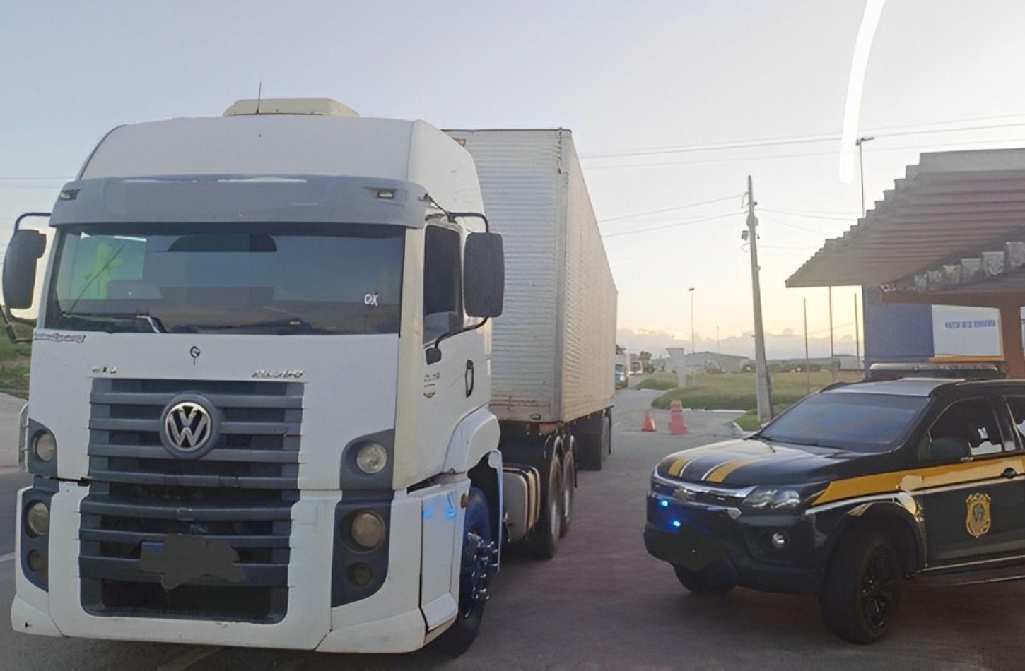 SUSPEITO DE FURTAR CARGA É DETIDO EM SÃO CAETANO, PE