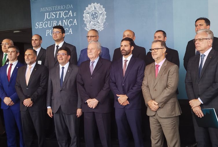 Estados do Nordeste apoiam propostas de segurança do governo federal 