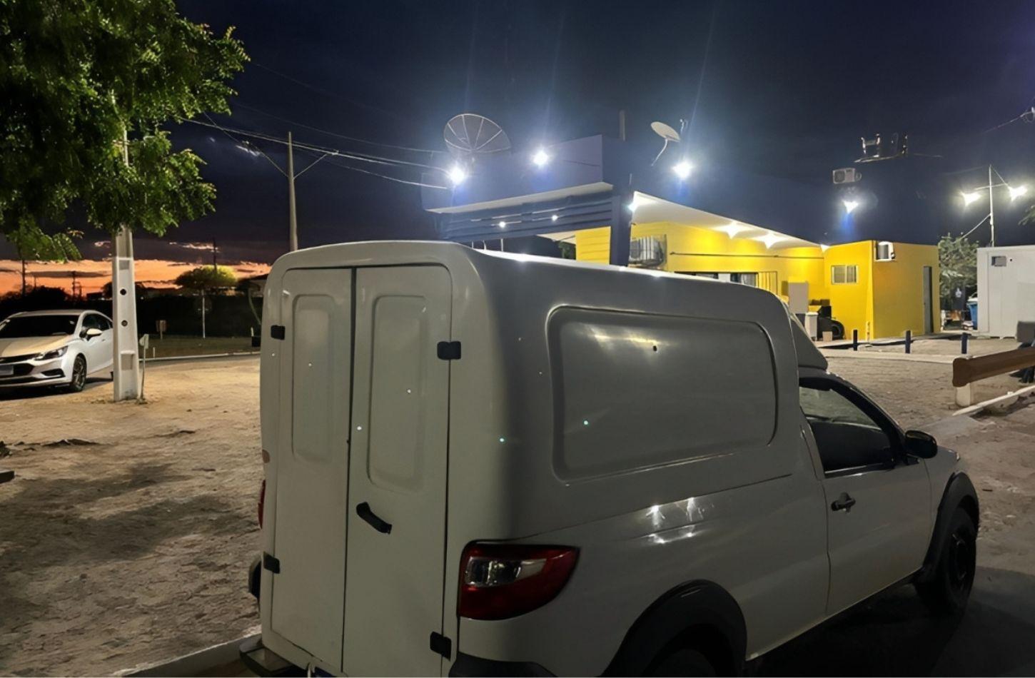 PRF APREENDE 180 KG DE QUEIJO SEM REFRIGERAÇÃO EM SERTÂNIA, PE