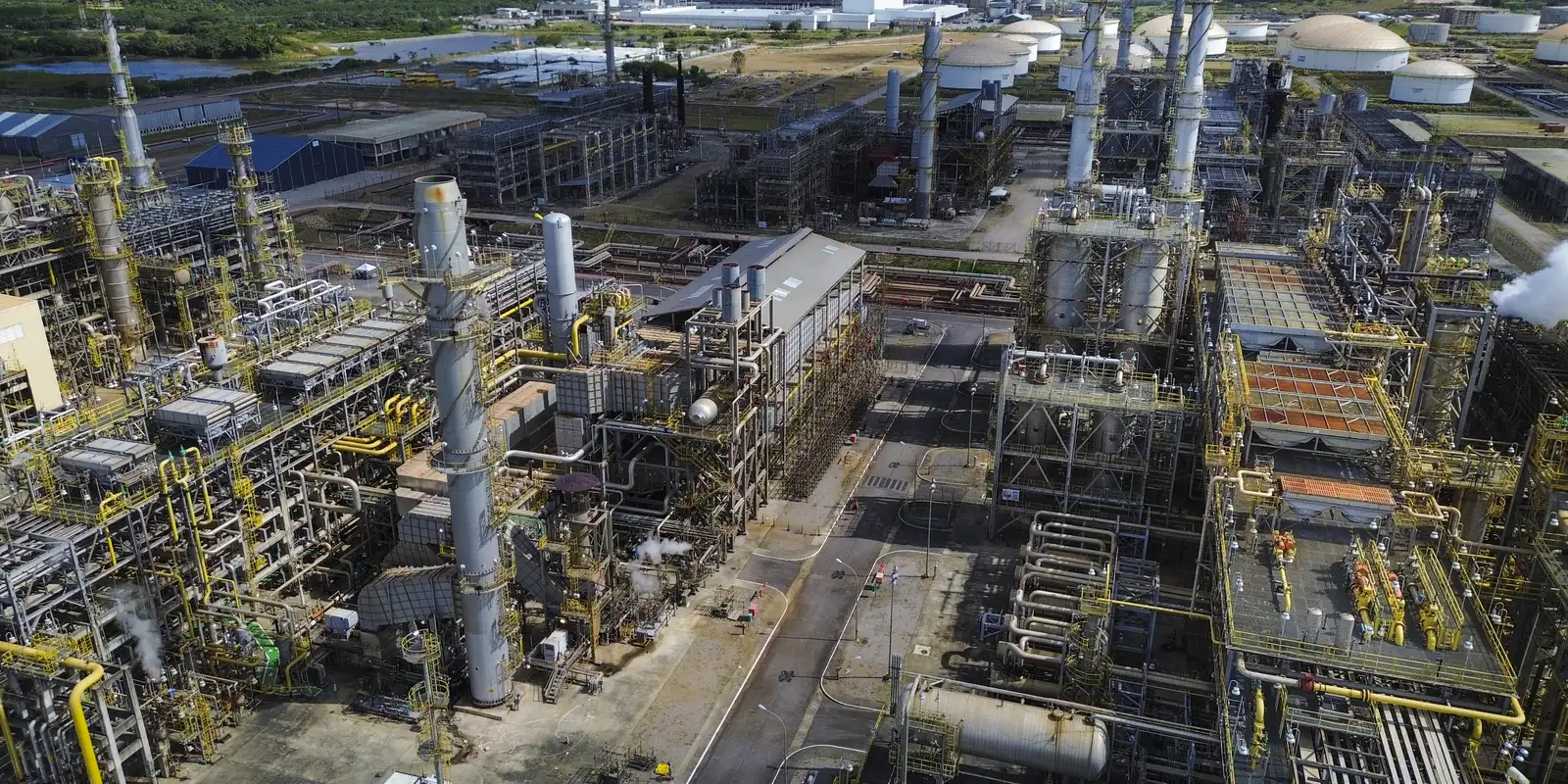 Petrobras reajusta preço do diesel em R$ 0,38 por litro